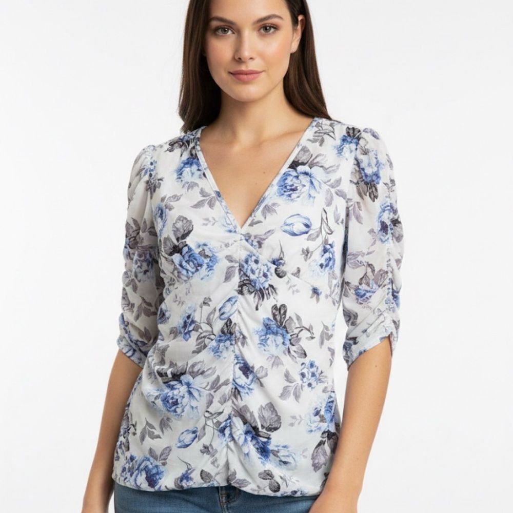 A Love Story Floral V-Neck Babydoll Ruched Blouse Blue White Coquette Soft Girl